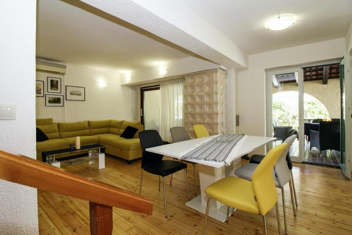 Casa Parenzana In Porec - Haus Fuer 7-9 Personen Exterior foto